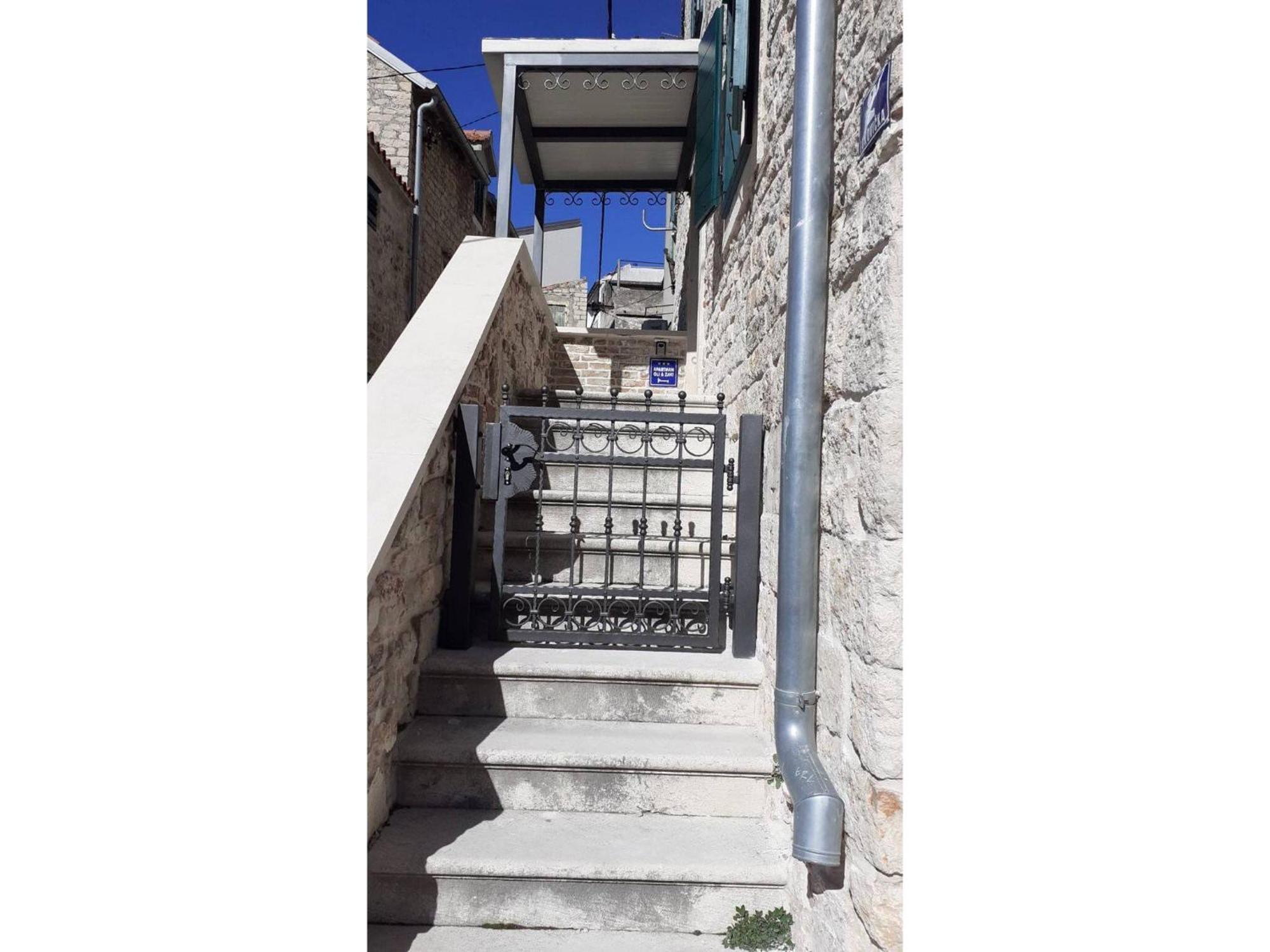 Apartment Oli&Zaki Šibenik Exterior foto